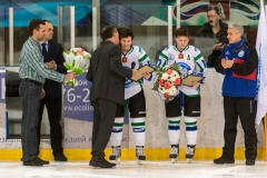 В Татьянин День ухтинских хоккеисток поздравили букетами цветов